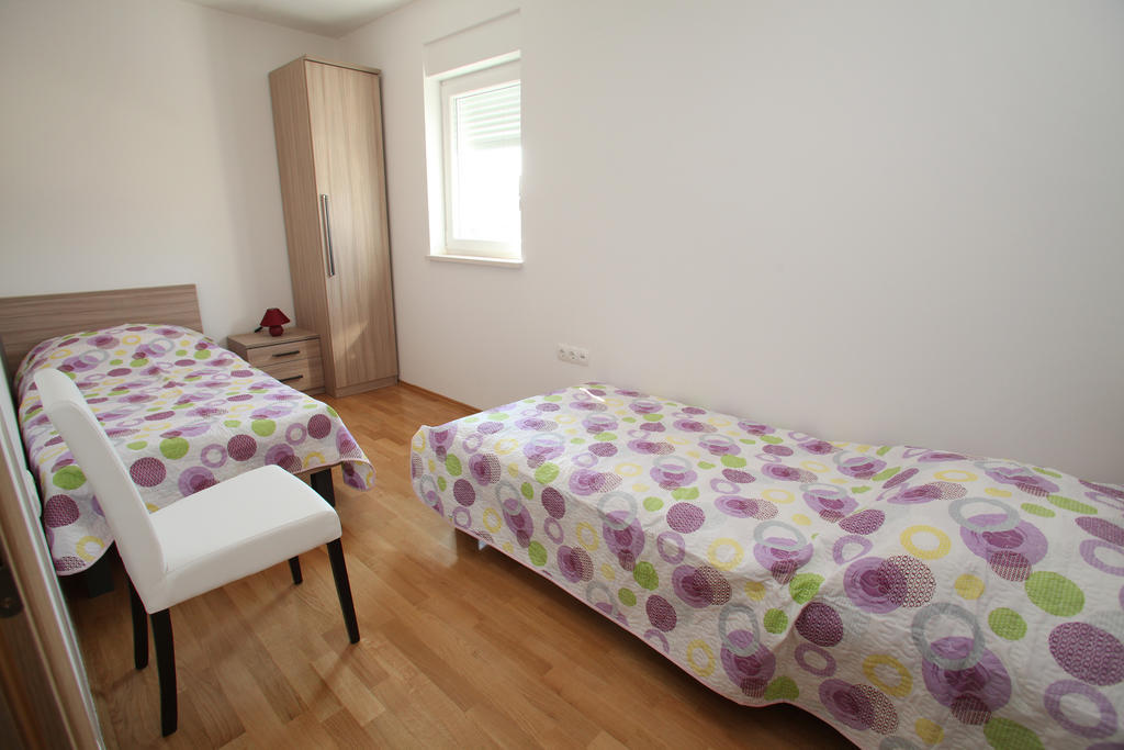 Villa Iris Apartments Seget Vranjica Extérieur photo