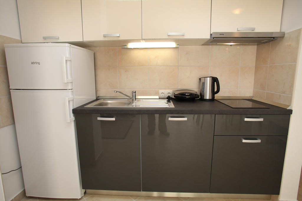 Villa Iris Apartments Seget Vranjica Chambre photo